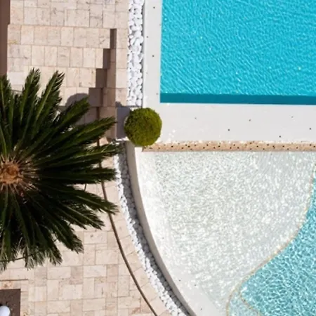 아파트호텔 Golden Rainbow