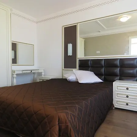 아파트호텔 Golden Rainbow