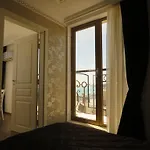 Aparthotel Golden Rainbow