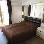 Golden Rainbow Aparthotel 4*