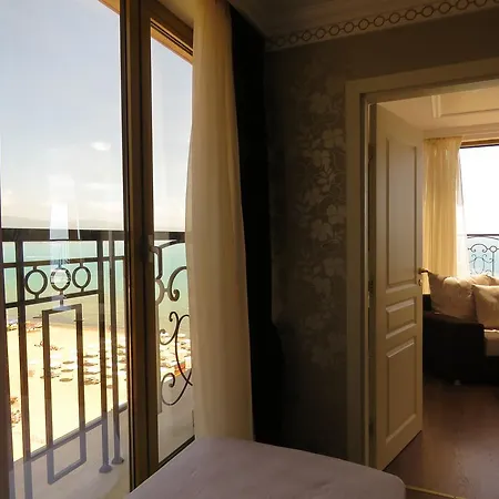 Golden Rainbow Apart Otel 4*