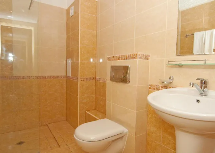 Golden Rainbow Aparthotel Sunny Beach