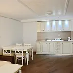 Golden Rainbow 4* ساني بيتش