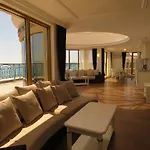 Golden Rainbow شقة فندقية 4*