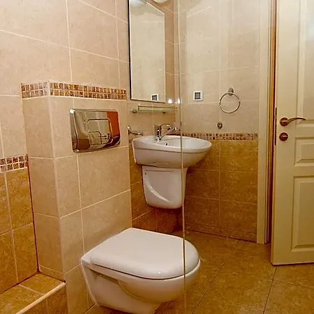 Appart hôtel Golden Rainbow 4*