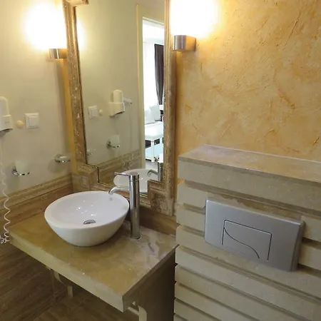 Aparthotel Golden Rainbow Sunny Beach