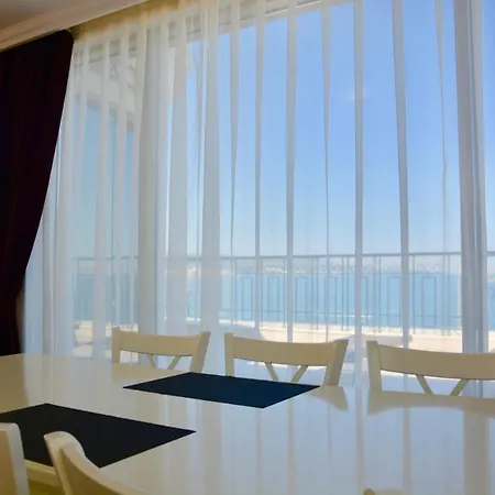 Golden Rainbow Apart Otel Sunny Beach