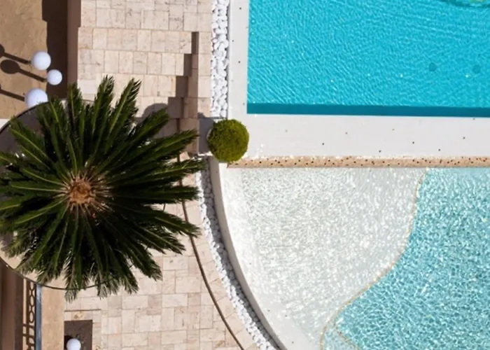 Aparthotel Golden Rainbow