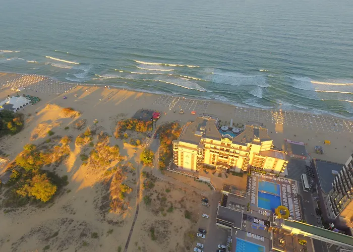 Golden Rainbow Апарт-отель