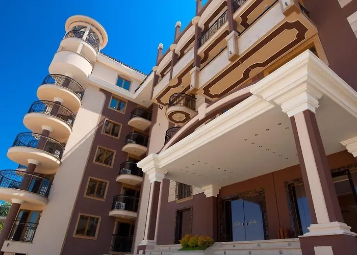 Golden Rainbow Солнечный берег