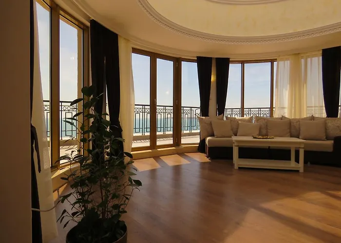 Golden Rainbow Aparthotel Sunny Beach