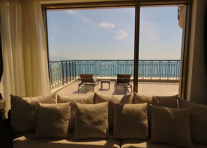 Golden Rainbow Aparthotel Sunny Beach