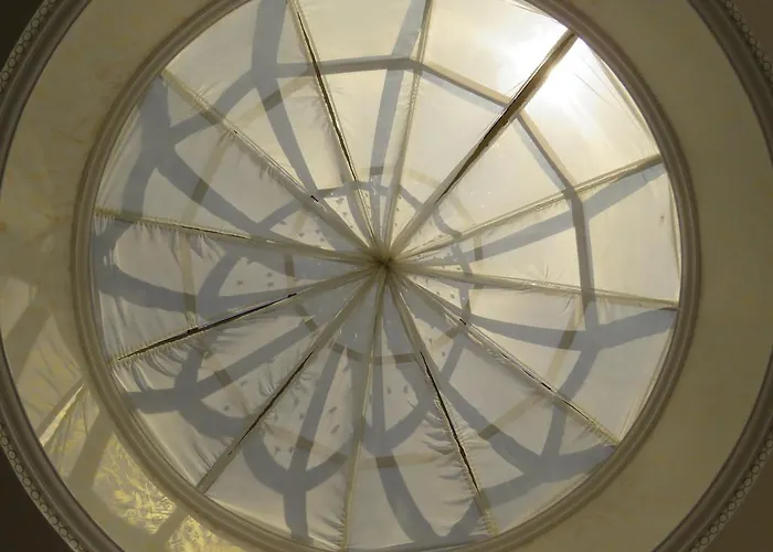 Aparthotel Golden Rainbow